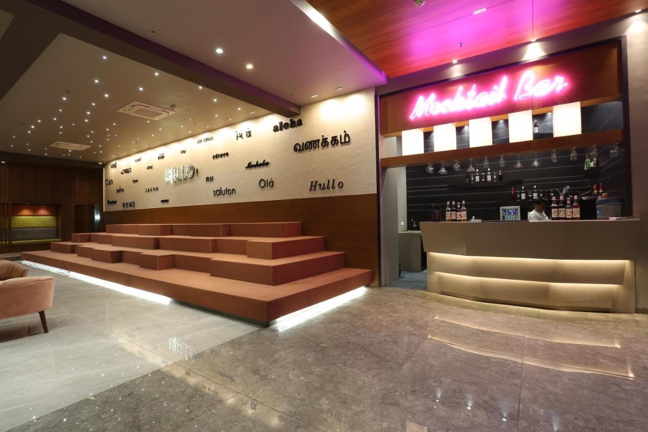 Ymca International Centre Hotel Ahmedabad Exterior photo